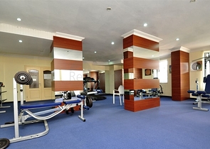 Просторий пентхаус в Джікджіллі з видом на море