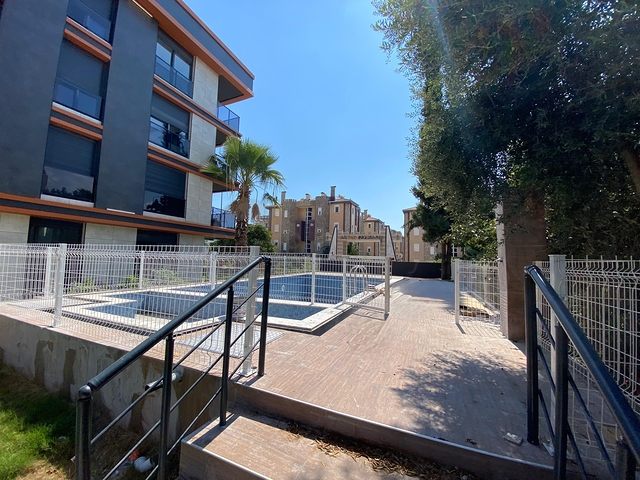 Квартира планування 2 + 1 в районі Коньяалти - Анталія