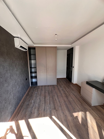 Квартира планування 2 + 1 в районі Коньяалти - Анталія