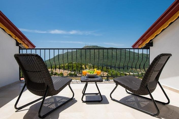 На продаж виставлені дві вілли в районі Каш-Анталія  На продаж виставлені дві вілли в районі Каш-Анталія