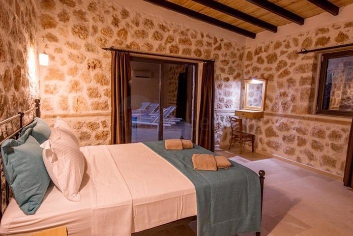 На продаж виставлені дві вілли в районі Каш-Анталія  На продаж виставлені дві вілли в районі Каш-Анталія