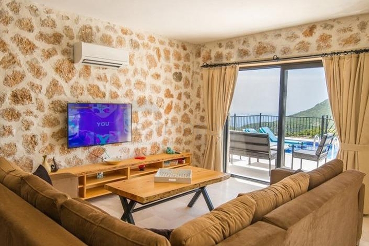 На продаж виставлені дві вілли в районі Каш-Анталія  На продаж виставлені дві вілли в районі Каш-Анталія