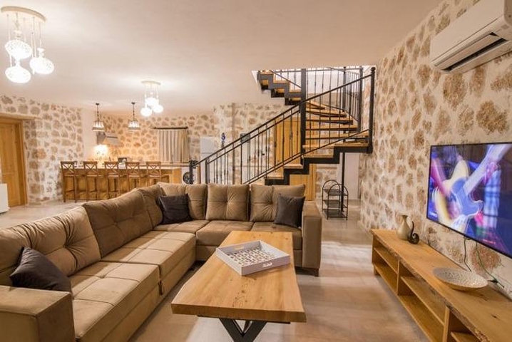 На продаж виставлені дві вілли в районі Каш-Анталія  На продаж виставлені дві вілли в районі Каш-Анталія