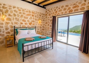 На продаж виставлені дві вілли в районі Каш-Анталія  На продаж виставлені дві вілли в районі Каш-Анталія