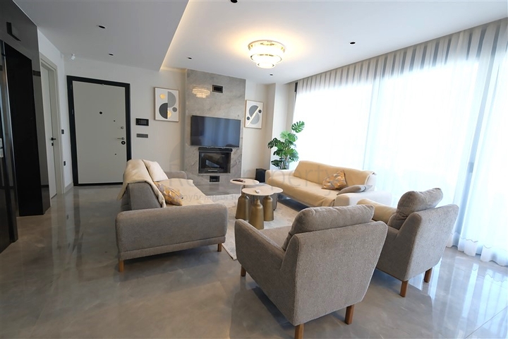 Сучасна вілла з панорамним видом на море в Каргиджаку