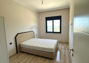 Сучасна квартира 1 + 1 з видом на море в Демірташі