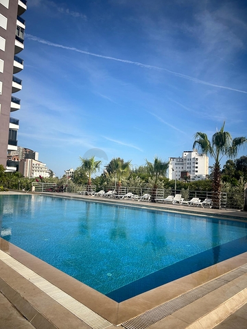 Квартира планування дуплекс 4 + 2 в районі Коньяалти - Анталія 