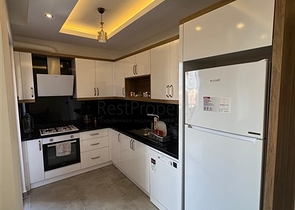 Сучасна квартира 1 + 1 в новому комплексі в Махмутларі всього 350 м від моря