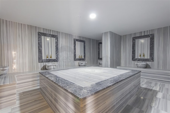 Квартира 1+1 з видом на море і багатою інфраструктурою в Махмутларі