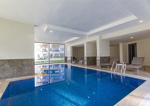 Квартира 1+1 з видом на море і багатою інфраструктурою в Махмутларі