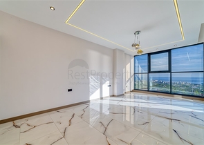 Простора вілла 4 + 1 з видом на море і власною інфраструктурою в Кестелі