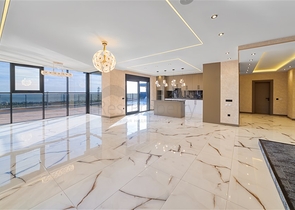 Простора вілла 4 + 1 з видом на море і власною інфраструктурою в Кестелі