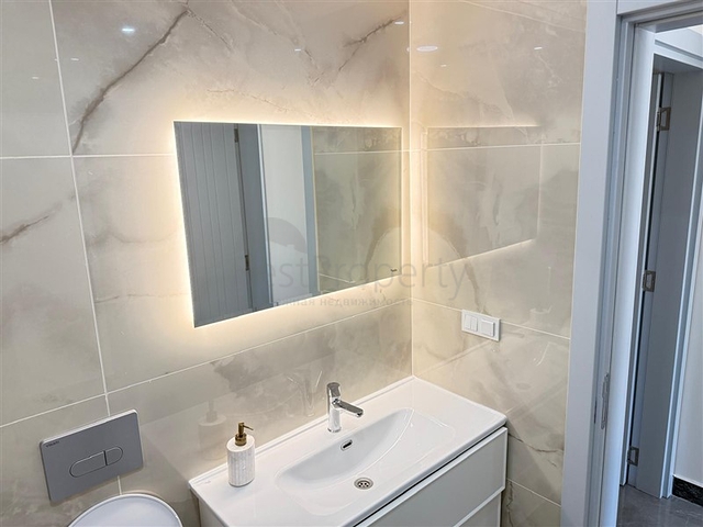 Пентхаус з двома спальнями і панорамними видами в сучасному комплексі району Оба