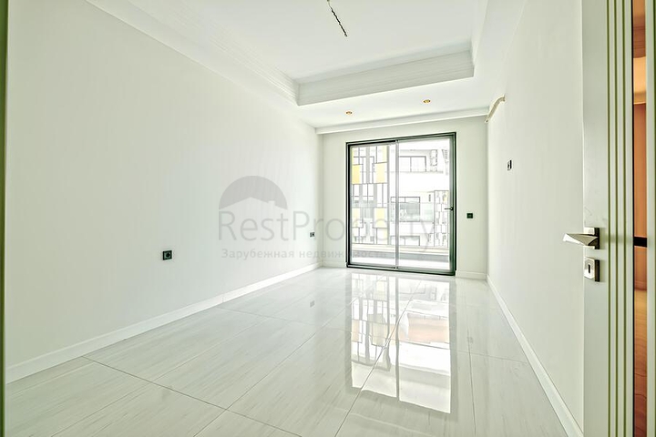 Сучасна квартира 2+1 в новому житловому комплексі біля моря в районі Тюрклер