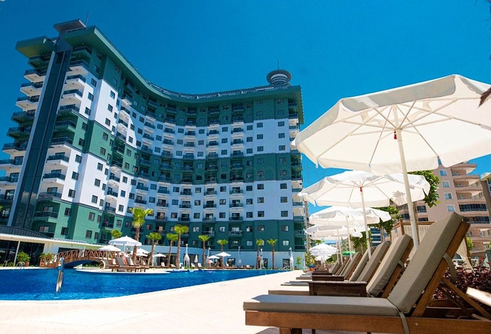 Сучасна квартира з повною інфраструктурою в Махмутларі