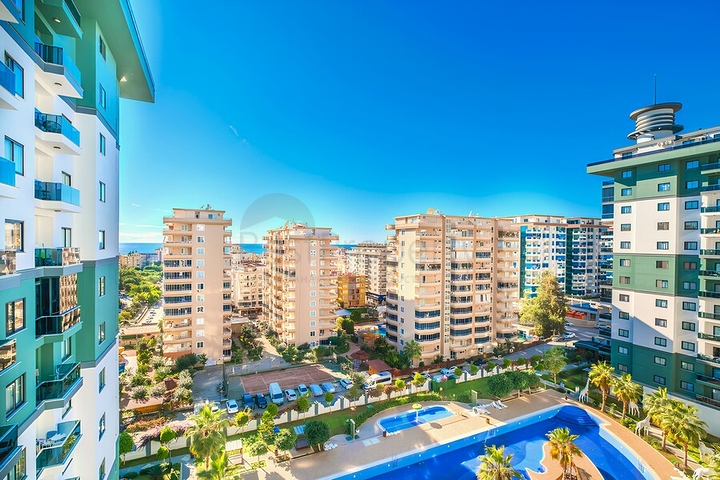 Сучасна квартира з повною інфраструктурою в Махмутларі