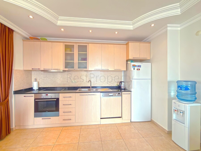 Світла мебльована квартира для довгострокової оренди в Джікджіллі