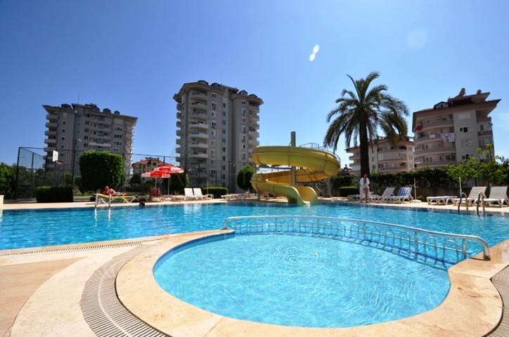 Світла мебльована квартира для довгострокової оренди в Джікджіллі