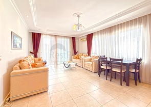 Світла мебльована квартира для довгострокової оренди в Джікджіллі