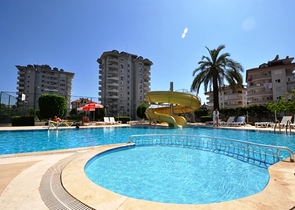 Світла мебльована квартира для довгострокової оренди в Джікджіллі