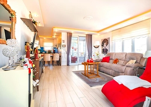 Відмінна мебльована квартира 2 + 1 в житловому комплексі з розвиненою інфраструктурою — Авсаллар / Аланья