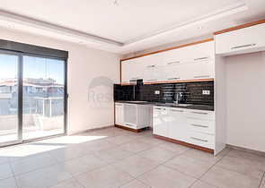 Пентхаус 6 + 1 з терасами в районі Оба