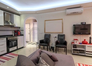 Затишна квартира в центральній частині Аланії