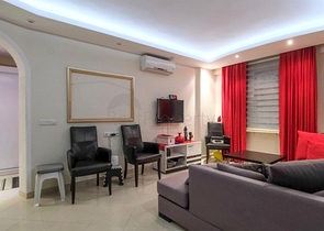 Затишна квартира в центральній частині Аланії