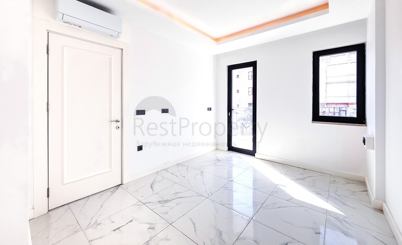 Сучасна квартира 1 + 1 в розвиненому житловому комплексі Аланії