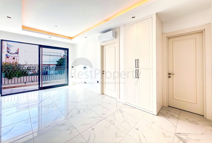 Сучасна квартира 1 + 1 в розвиненому житловому комплексі Аланії