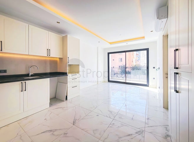 Сучасна квартира 1 + 1 в розвиненому житловому комплексі Аланії