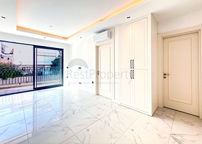 Сучасна квартира 1 + 1 в розвиненому житловому комплексі Аланії