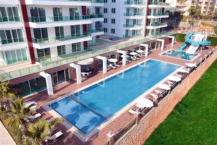 Затишна квартира 2 + 1 в сучасному житловому комплексі Тосмура