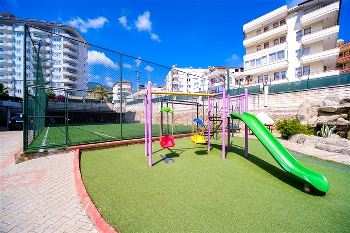 Затишна мебльована квартира 2+1 в доглянутому житловому комплексі