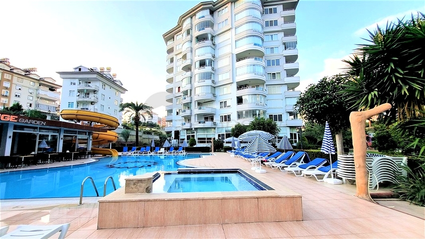 Затишна мебльована квартира 2+1 в доглянутому житловому комплексі