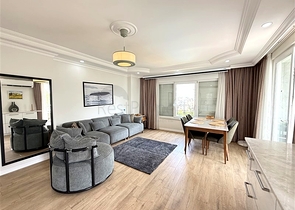 Затишна мебльована квартира 2+1 в доглянутому житловому комплексі