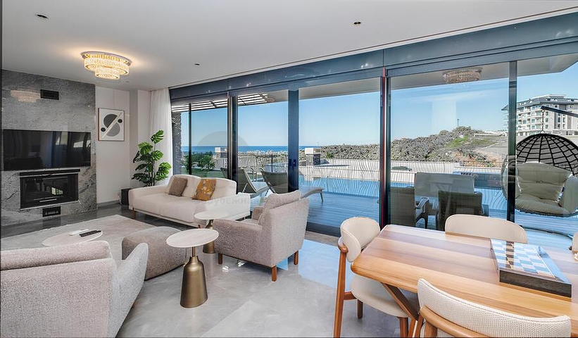 Сучасна вілла 3+1 з терасою і розвиненою інфраструктурою в районі Каргиджак