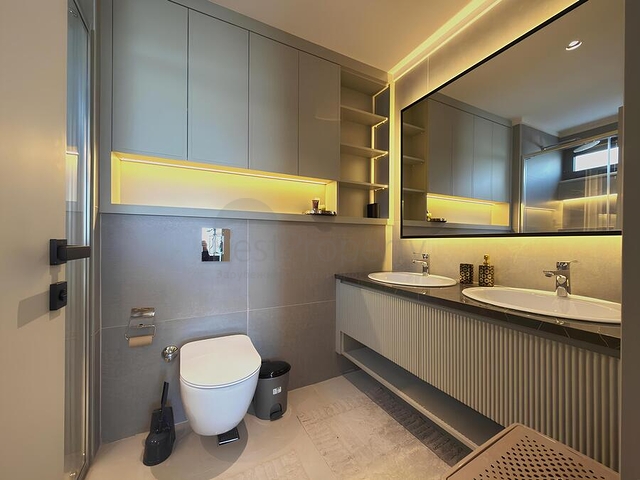 Сучасна вілла 3+1 з терасою і розвиненою інфраструктурою в районі Каргиджак